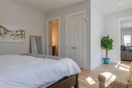 The Briar - Luxurious Condo Near Vanderbilt, Nashville Luaran gambar