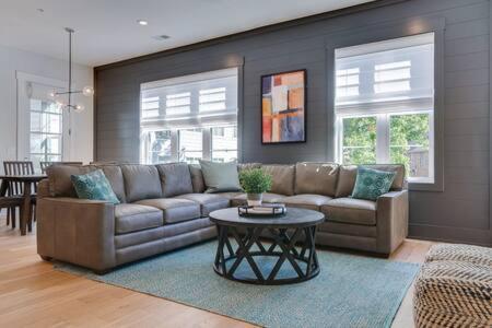 The Briar - Luxurious Condo Near Vanderbilt, Nashville Luaran gambar