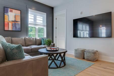 The Briar - Luxurious Condo Near Vanderbilt, Nashville Luaran gambar