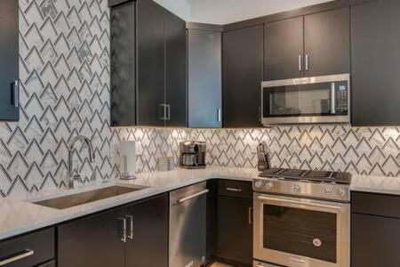 The Briar - Luxurious Condo Near Vanderbilt, Nashville Luaran gambar